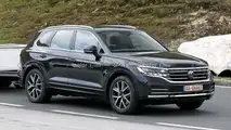 Nuova Volkswagen Touareg, foto spia