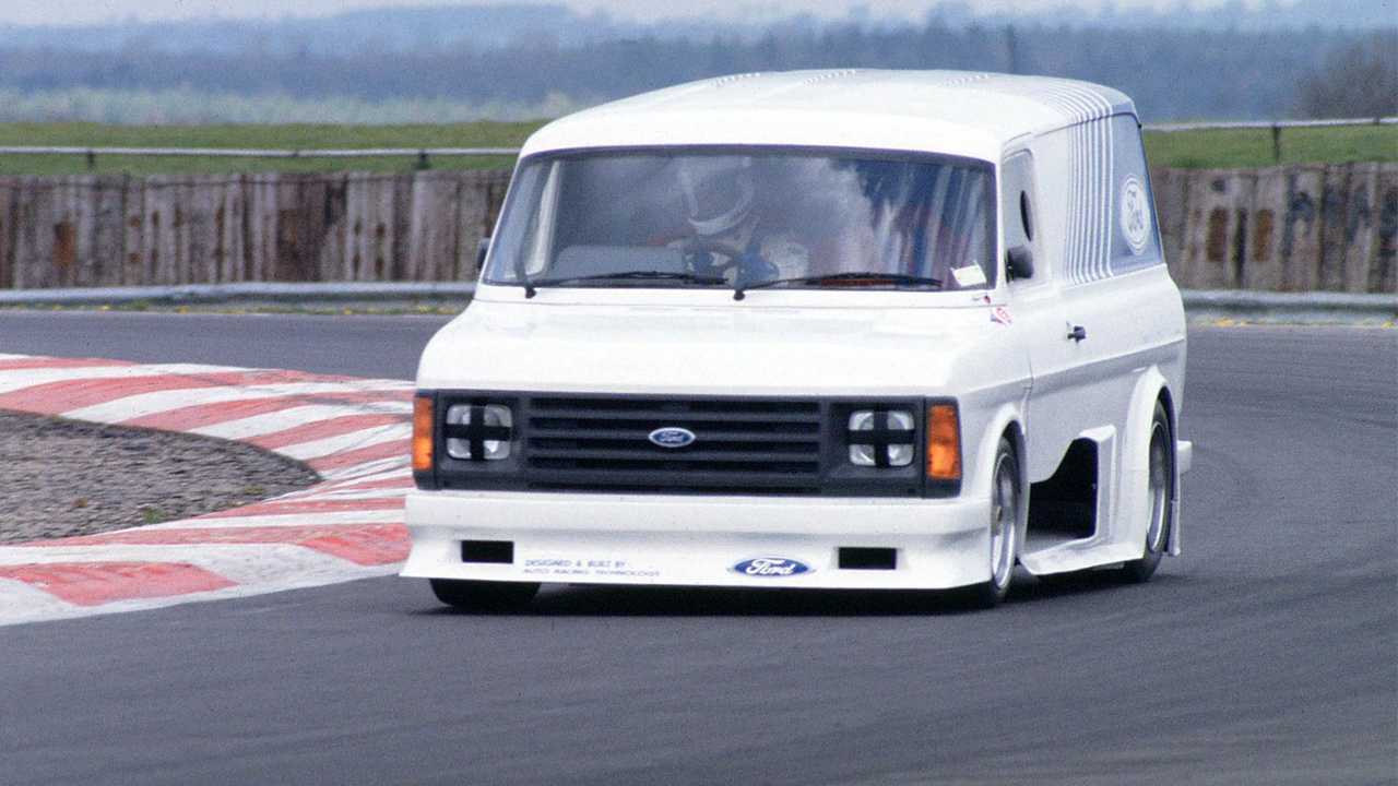 Ford SuperVan 2 1984