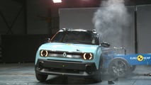 Renault 4 E-Tech Electric, i crash test di Euro NCAP