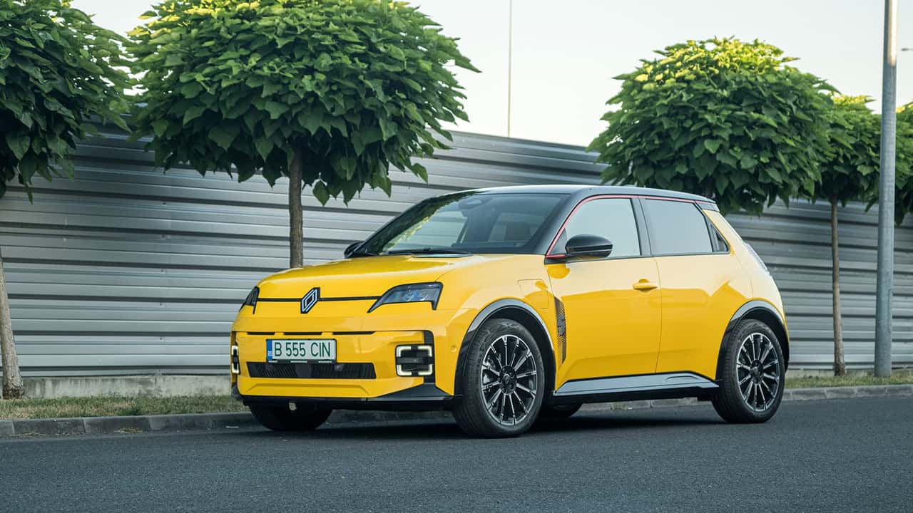 Electric cars hit 25.6% market share in Europe in June with sales up nearly 40%
