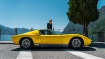 Paolo Nespoli celebra la Lamborghini Miura SV