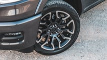2026 Ram 1500 Hemi V8 Review