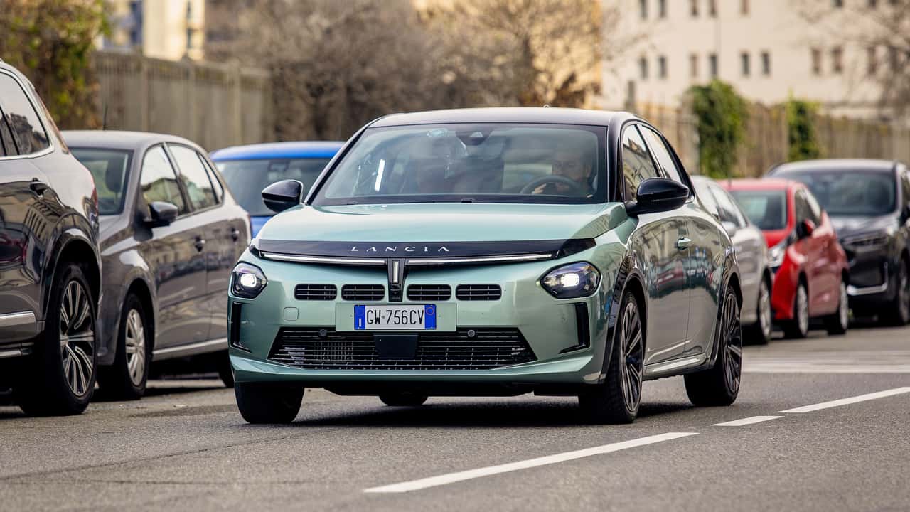 Con la Lancia Ypsilon per vedere come è cambiata Milano con le Olimpiadi