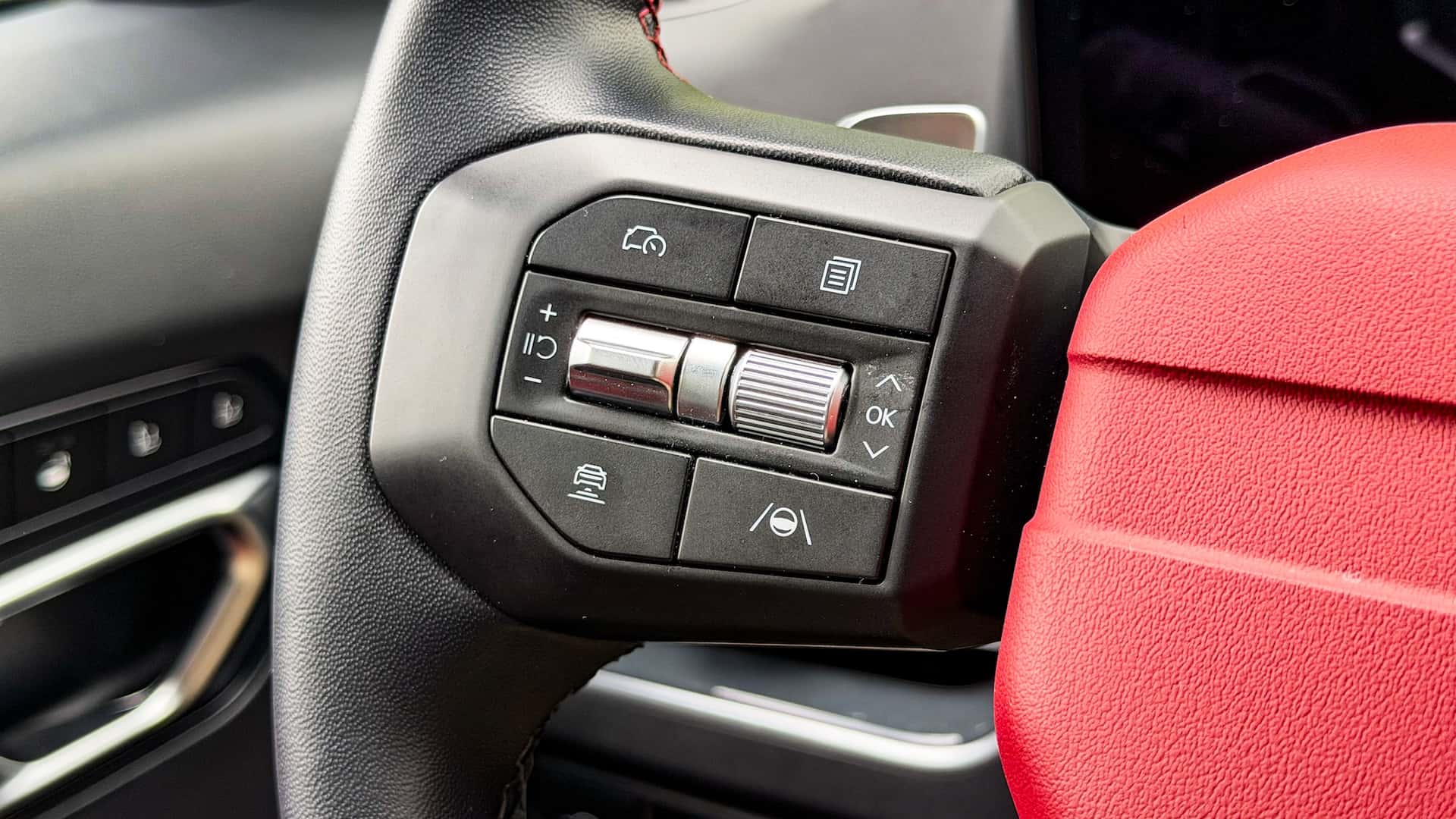 https://cdn.motor1.com/images/mgl/P3BL0K/s1/2026-kia-k4-hatchback-review.jpg