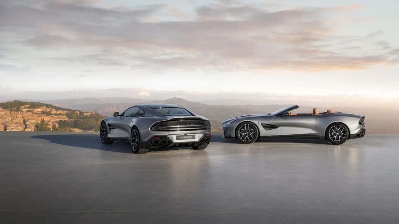 Aston Martin Vanquish 25
