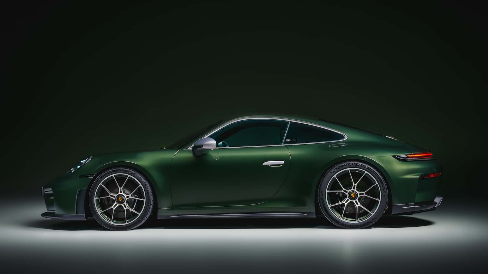 پورشه یک 911 GT3 کمیاب ساخت که احتمالاً نمی توانید بخرید