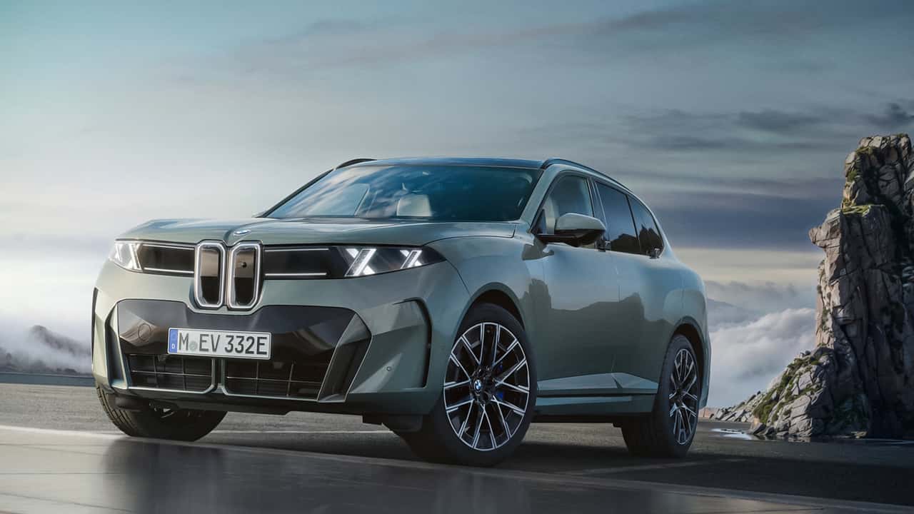 BMW iX5 60 xDrive (2026)