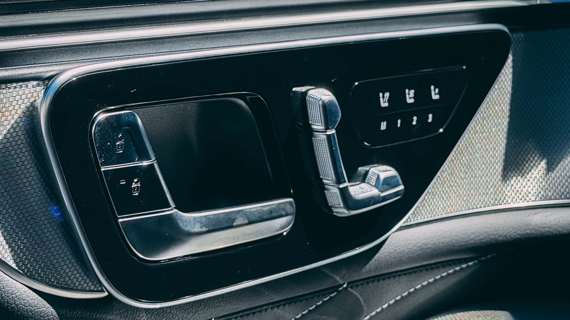https://cdn.motor1.com/images/mgl/P3Brq4/s1/2027-mercedes-benz-s-class-first-drive-review.jpg