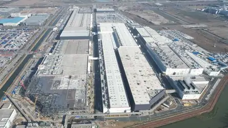 Tesla пообещала сделать Шанхай автомобильной столицей мира Tesla Giga Shanghai