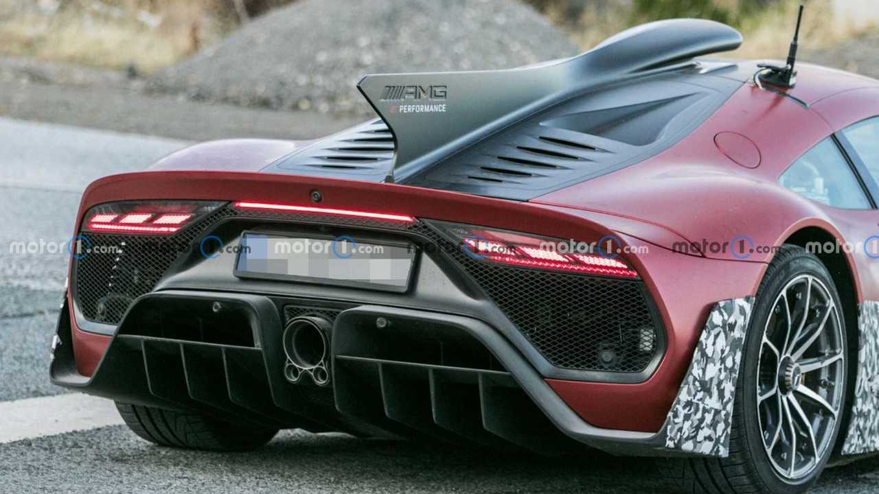 Mercedes-AMG One prototipo su strada