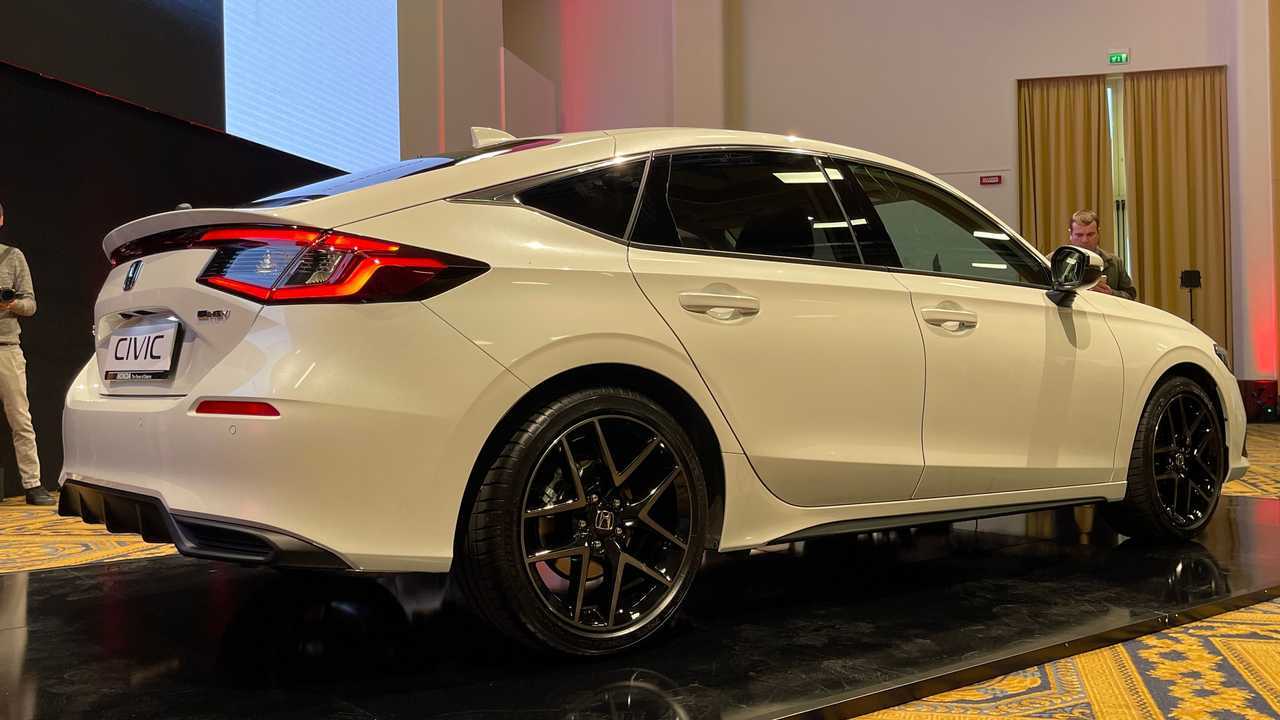 Honda Civic 2022 dal vivo