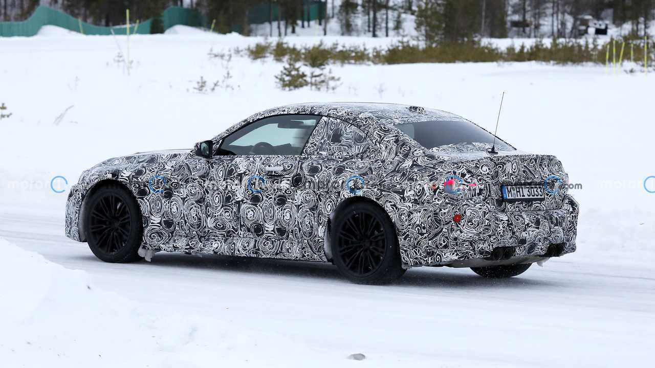 Nuova BMW M2, le foto spia sulla neve