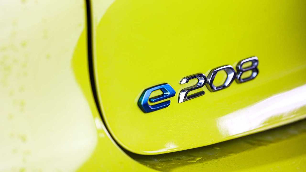 Peugeot e-208 GT (BR)
