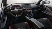 Toyota C-HR 2025 Lounge Hero