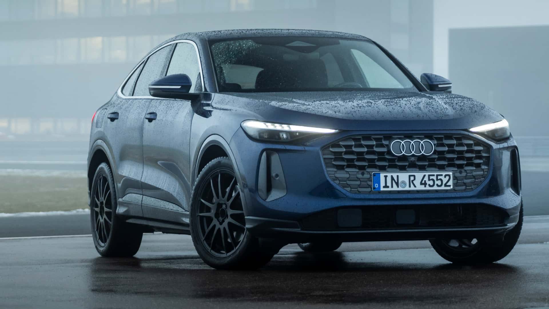 https://cdn.motor1.com/images/mgl/P3M7zG/s1/audi-v6-tdi-ea897evo4-engine.jpg