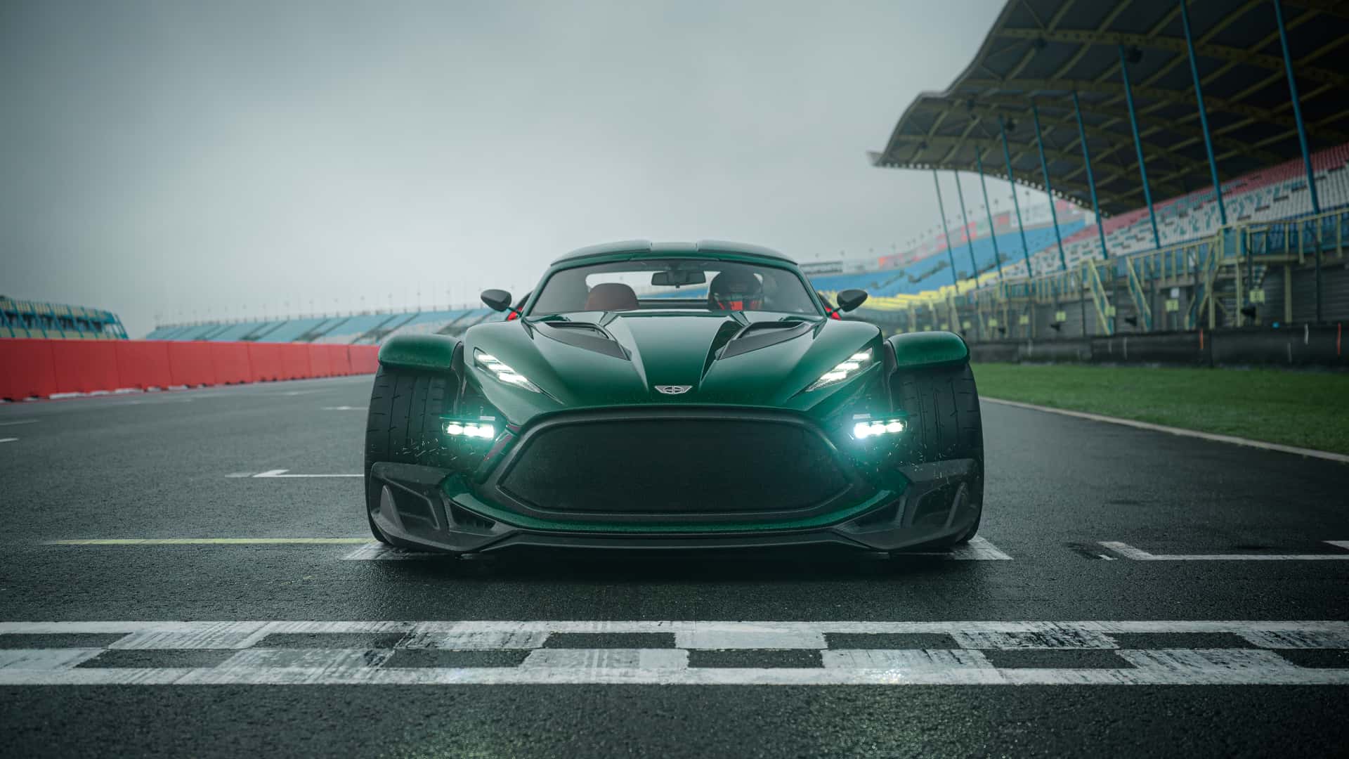 donkervoort-p24-rs-on-the-track.jpg