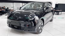 JAC e-JS3 na concessionária