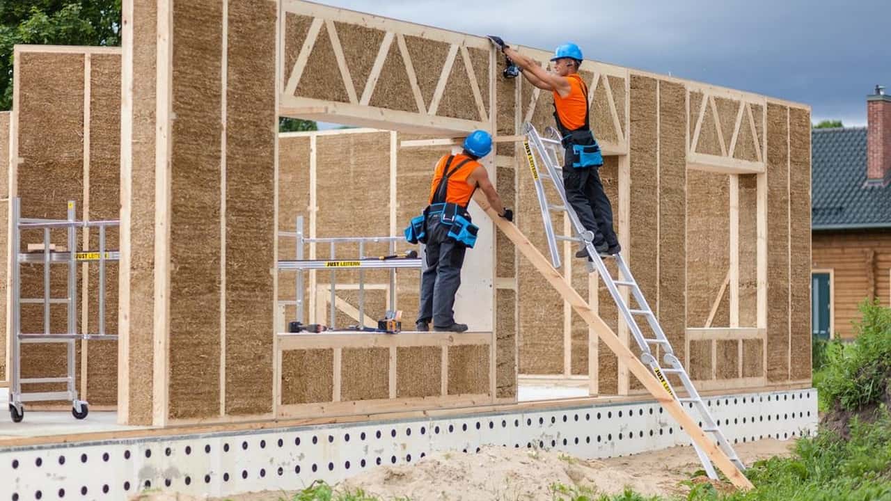 scarti-di-riso-che-valgono-pannelli-per-facciate-e-reddito