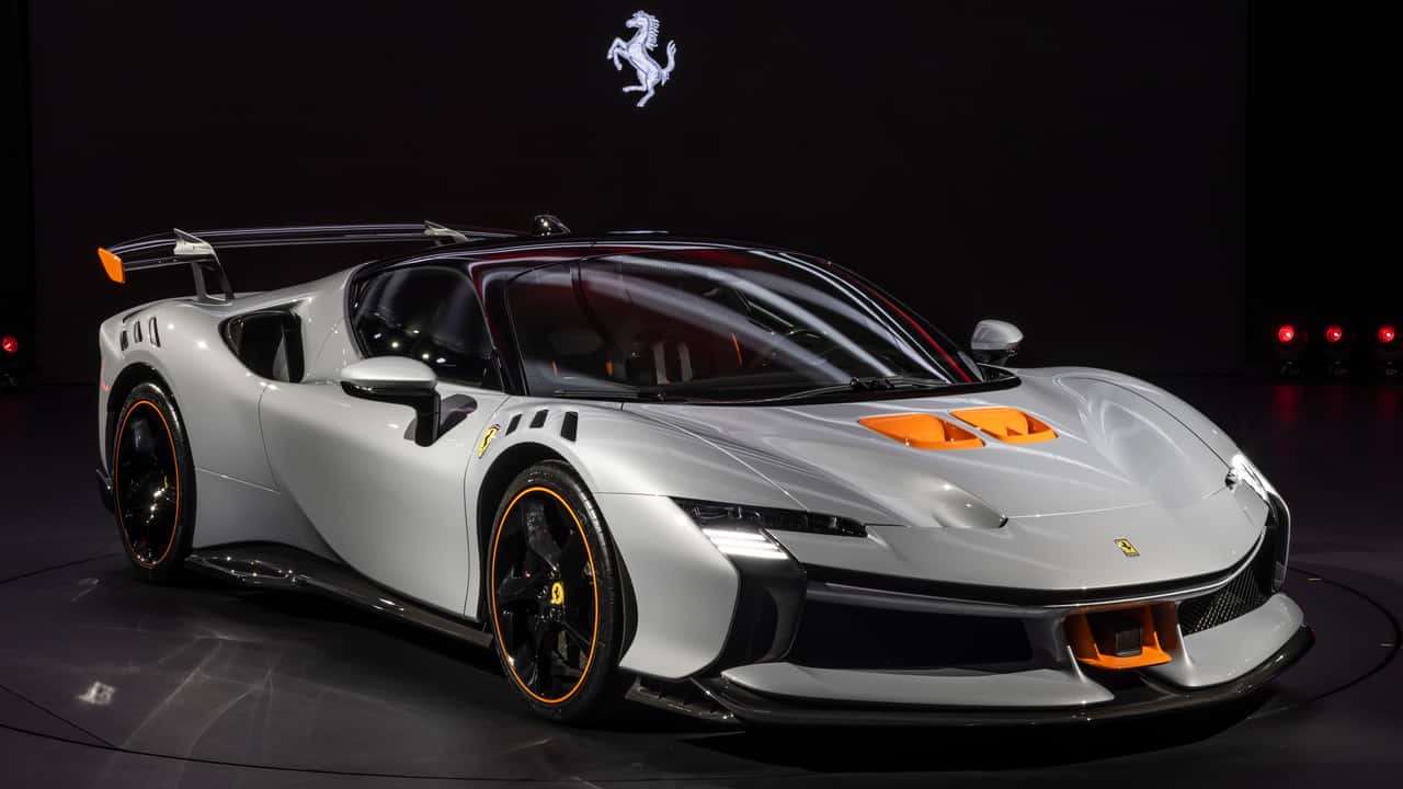 Ferrari SF90 XX Stradale y Ferrari SF90 XX Spider