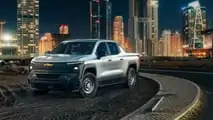 Chevrolet Silverado EV 2024 Work Truck, vista frontale esterna