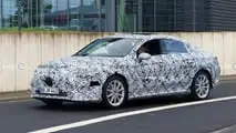 Mercedes CLA auf MMA-Basis als Erlkönig
