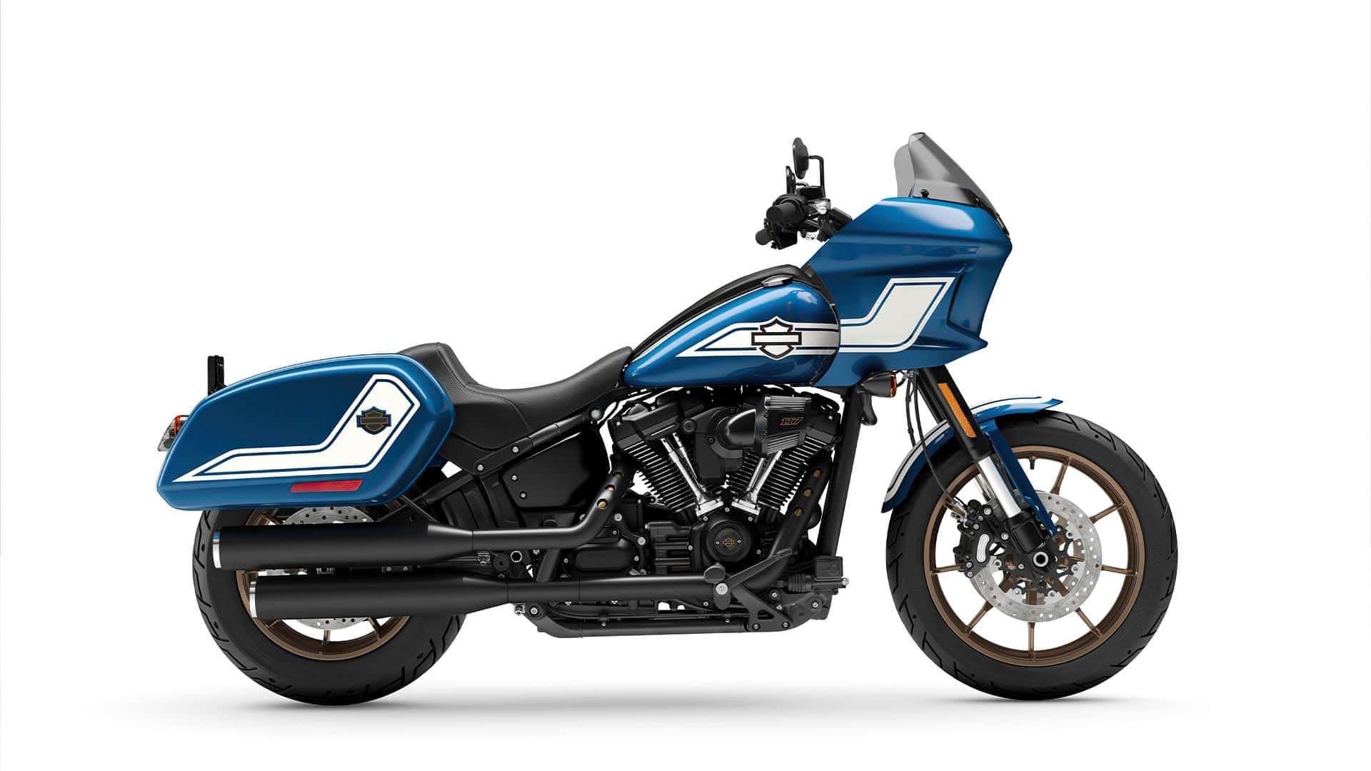 www.rideapart.com