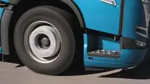 I nuovi sistemi di assistenza alla guida di Volvo Trucks