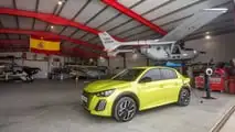 Presentación del  nuevo Peugeot E-208 en el 40º aniversario del 205