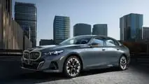 BMW i5 Saloon and BMW 5 Series Saloon for China (2024)