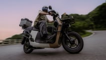Gogoro Crossover - Riding