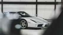 Subasta Ferrari Enzo plata 2003