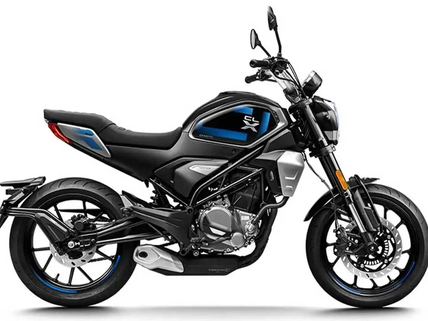 2023 CFMoto 300 CL-X Brings Retro Style To Europe's Beginner Market