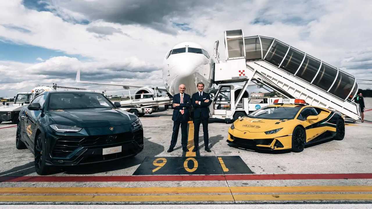 624932