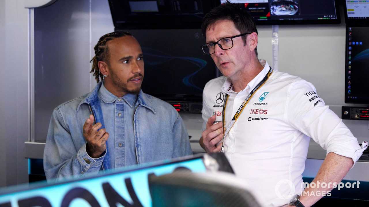 Lewis Hamilton and Andrew Shovlin at Monaco GP 2022