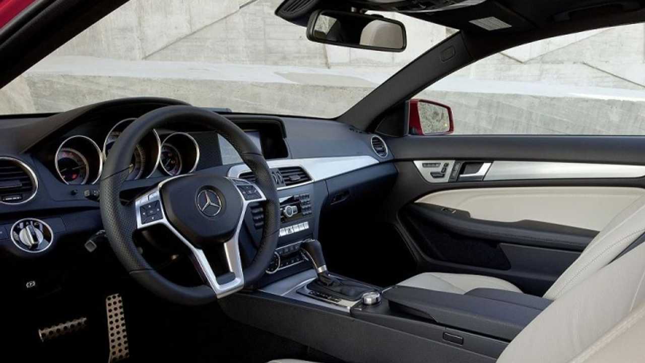 Lanzamiento: Mercedes-Benz C 250 Coupé