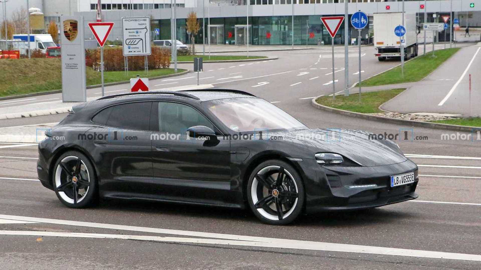 porsche-taycan-cross-turismo-new-spy-photo-front-three-quarters.jpg