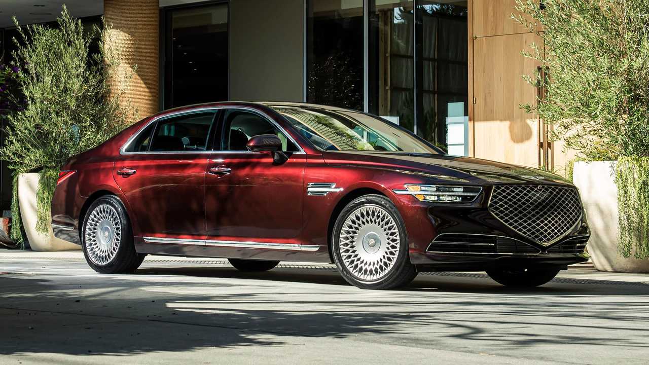 2020 Genesis G90