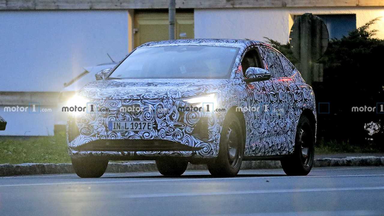 Audi Q4 e-tron Sportback casus fotoğraf