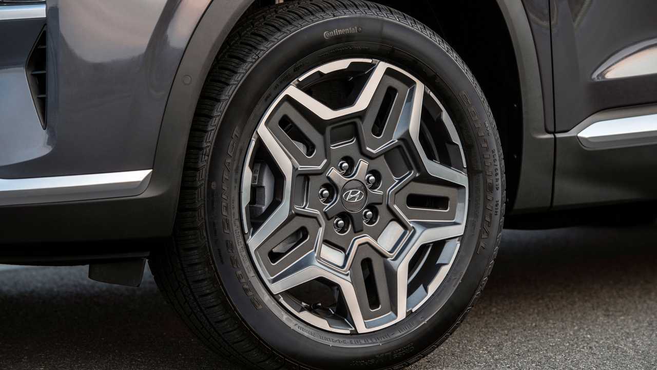 2021 Hyundai Santa Fe Exterior Wheels