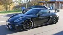 2022 Porsche 718 Cayman GT4 RS spia foto