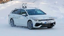 2022 VW Golf R Estate spy photo