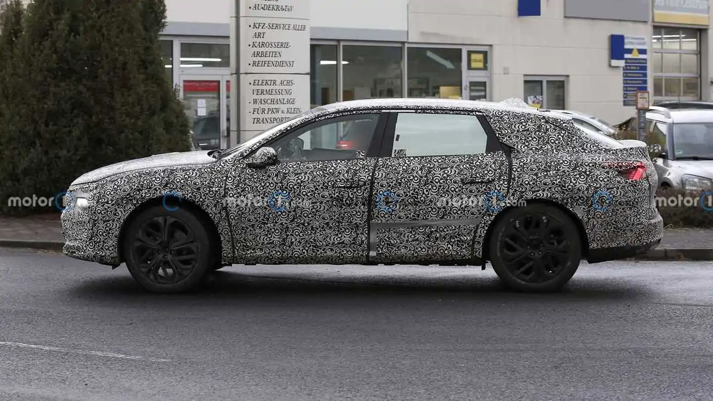 2021-citroen-c5-first-spy-photos-side-view.webp