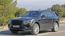 Makyajlı Bentley Bentayga yeni casus fotoğraflar