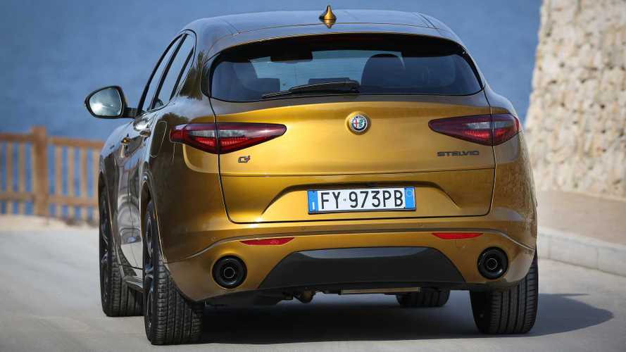 Alfa Romeo Stelvio, con il 2020 arriva la guida assistita di livello 2