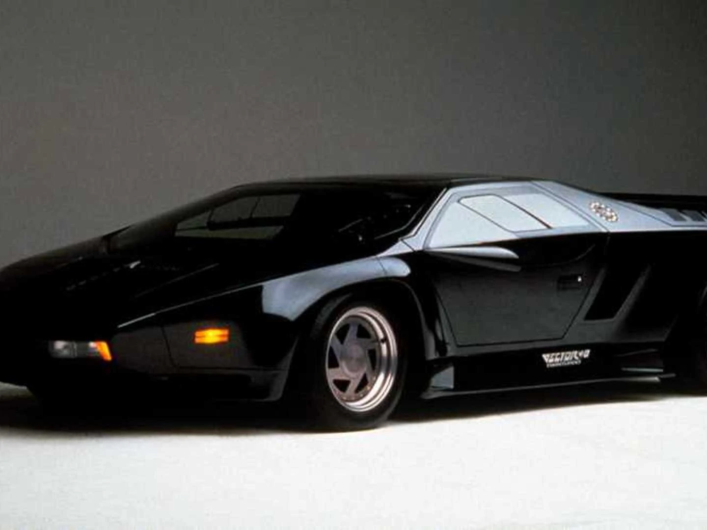 Creator Of The American-Made Vector Supercar Has Died