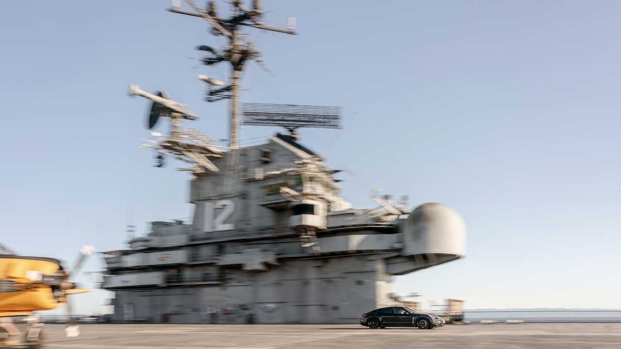 Porsche Taycan Aircraft
