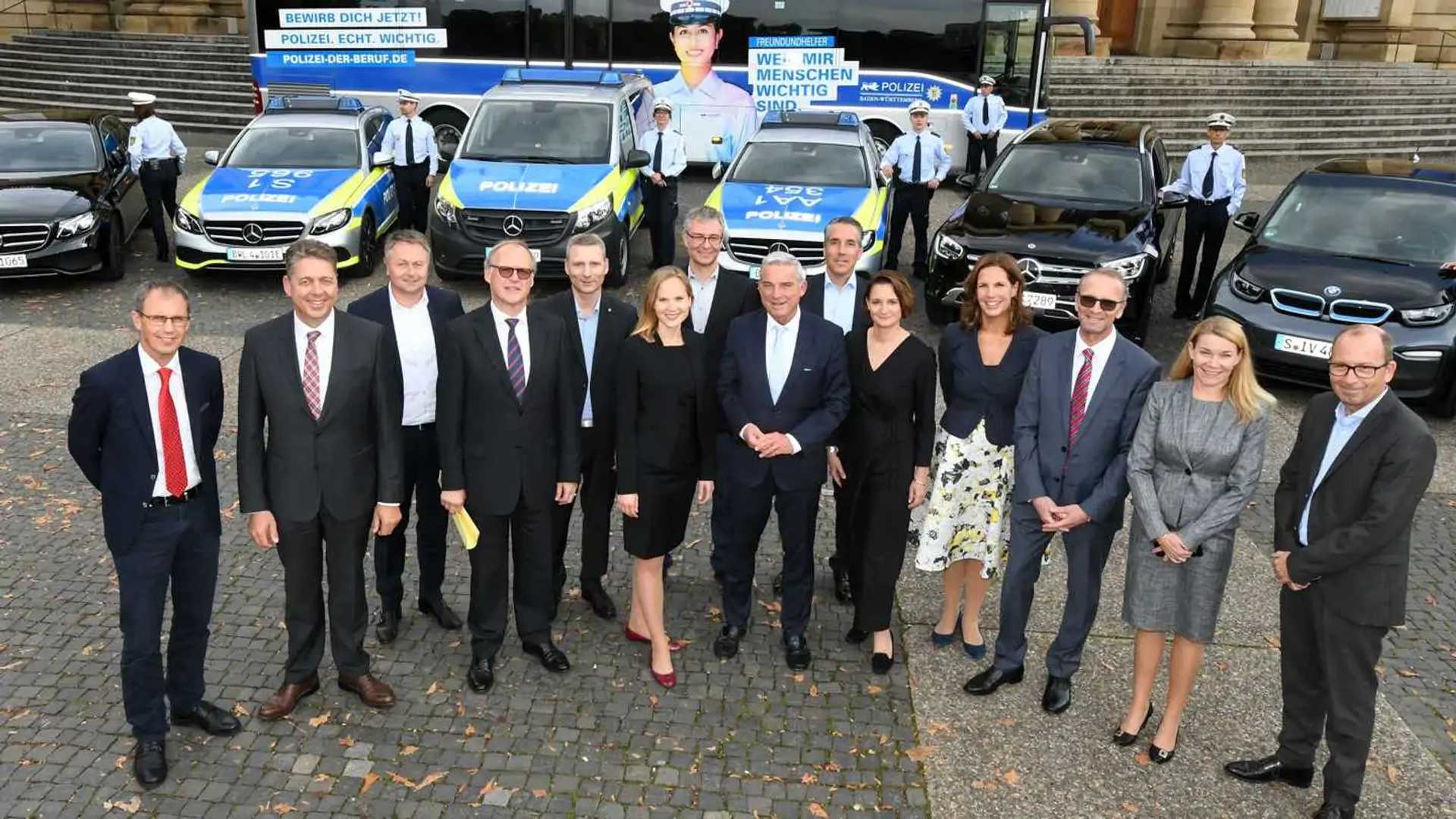 Über 1.400 neue Mercedes-Fahrzeuge für baden-württembergische Polizei