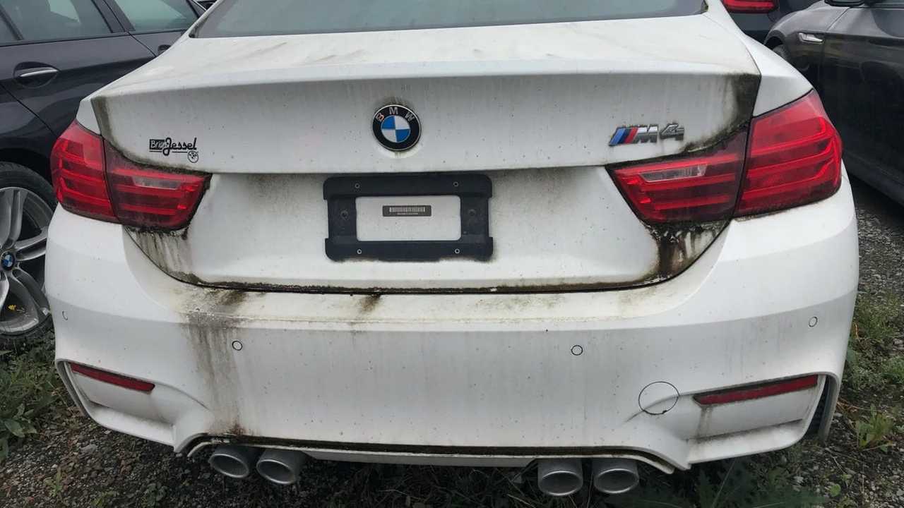 Elhagyatott BMW-k