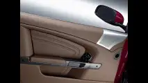 Aston Martin DBS Volante