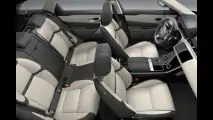 Range Rover Velar, le prime foto